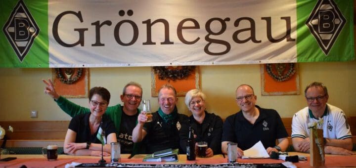 Gruppenbild mit dem Vorstand der Borussen Metropole Grönegau